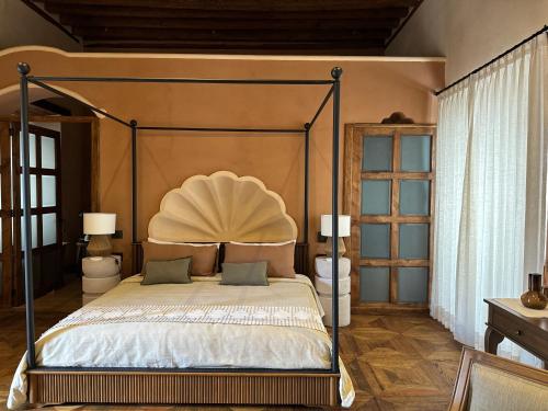 Hotel Ibarra 14 in Pátzcuaro, Mexico