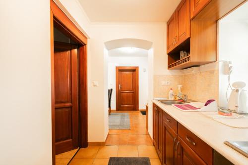 Zold dio Vendeghaz in Mezokovesd