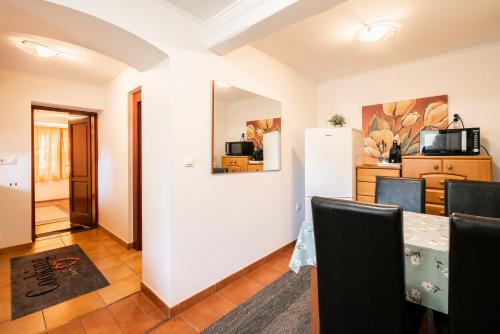 Zold dio Vendeghaz in Mezokovesd