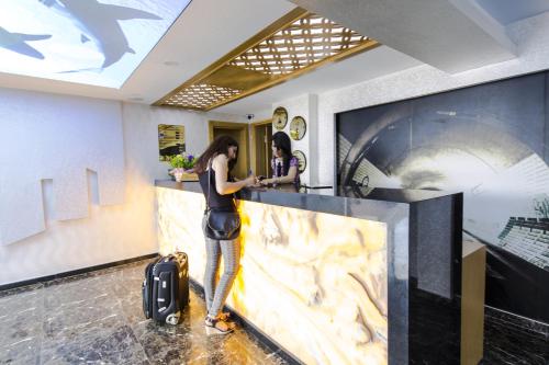 Sarp Hotel Kadriye - 로비