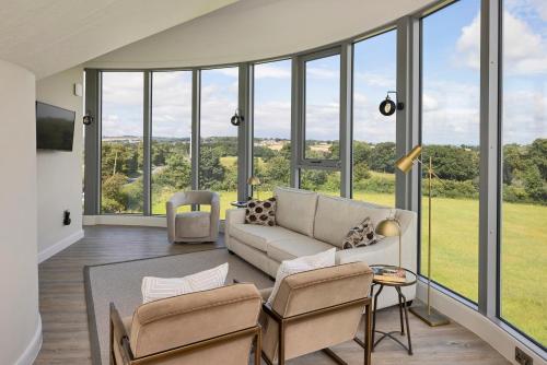 Luxury Converted Water Tower In Yorkshire