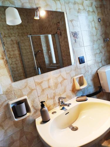  Appartamento vacanze da Paola in Roccabruna