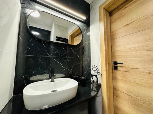 Apartament Nad Strumykiem z SAUNĄ - 5D Apartamenty, Szklarska Poręba (Foto 7)