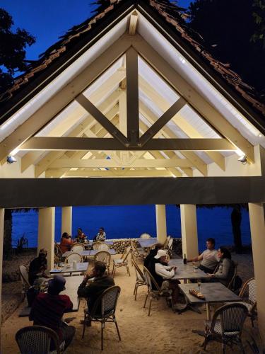 Paradise Cove Resort - image 4