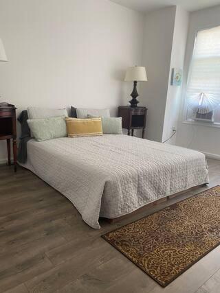 Point Breeze South Philly (2 bedrooms)