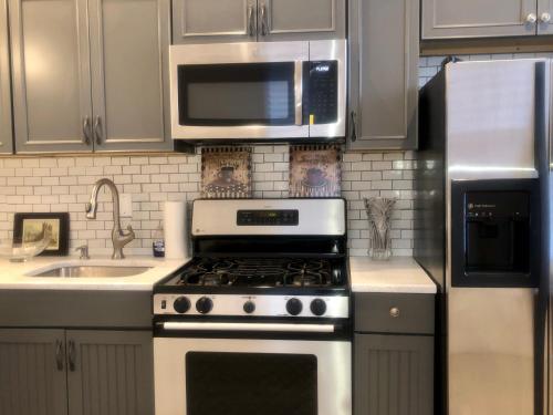 Point Breeze South Philly (2 bedrooms)