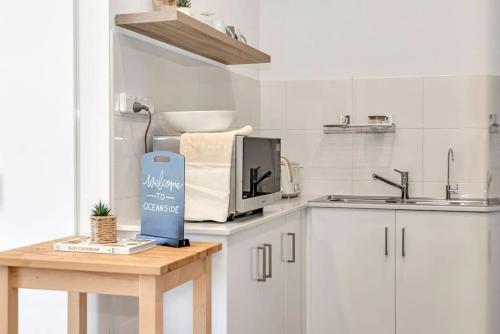 Faciliteiten, Oceanside at Christies Beach - Contemporary Comfort in Christies Beach