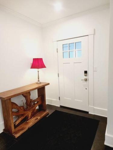 Charming and comfortable! in Medford, USA
