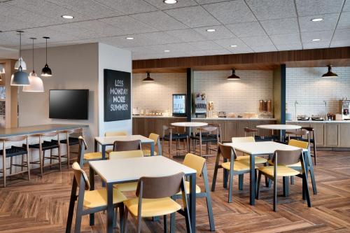 Fairfield by Marriott Inn & Suites Salt Lake City Cottonwood - image 7