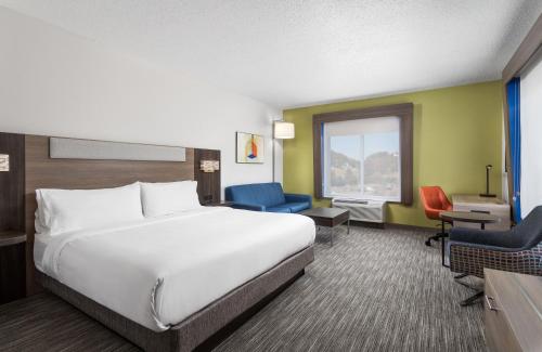 Holiday Inn Express Hotel & Suites Chattanooga-Lookout Mountain