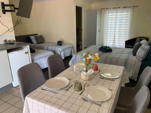 Central Point Motel in Mount Isa