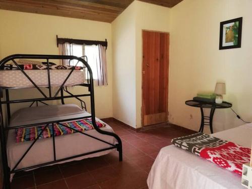 Ecolodge Guancascos, cabaña para 16 personas al pie del PN Celaque