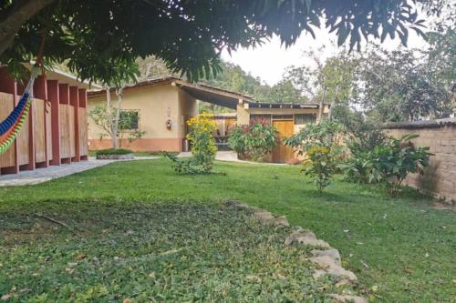 Ecolodge Guancascos, cabaña para 16 personas al pie del PN Celaque