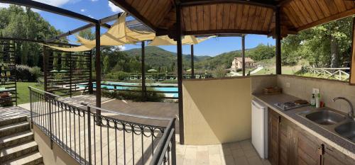 virtuve, Cerqua Rosara Residence - Valtopina in Valtopina