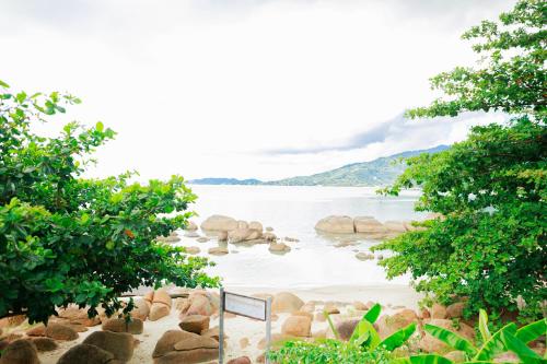 Lamai Bayview Boutique Resort – Maenam Beach, UT