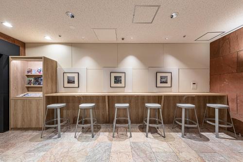 Excellent bar