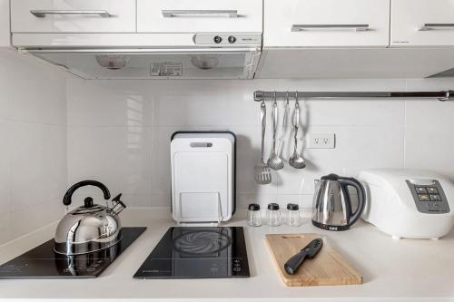 High Floor New Bldg 4B2bLDK Ximending, Stunning Views • 高層新樓 4房2衛 西門町 美景