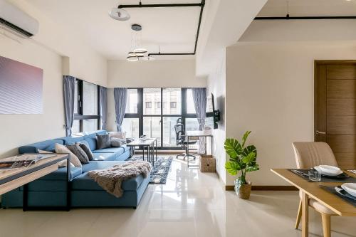 High Floor New Bldg 4B2bLDK Ximending, Stunning Views • 高層新樓 4房2衛 西門町 美景