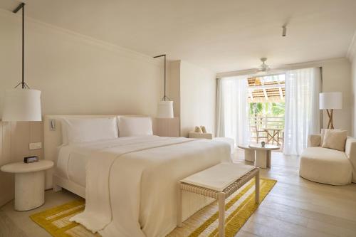 505665147 LUX* Belle Mare Resort & Villas