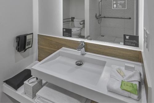 505667188 City Express Plus by Marriott Tijuana