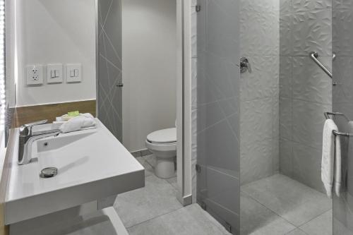 505667189 City Express Plus by Marriott Tijuana