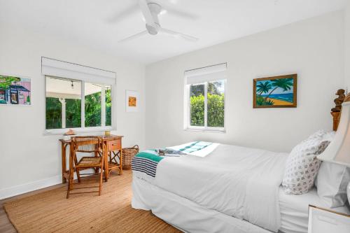 Family Fun Beach Villa Near the Intercoastal! thumb 3