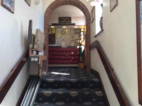 Hotel Victoria - image 2