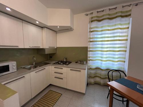 Comfort Accommodation Residence - 주방