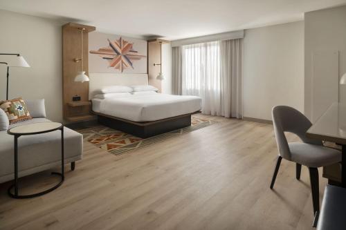 Concierge Level King Room