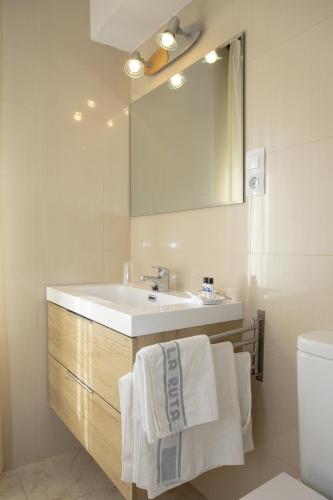 Hotel La Ruta Room Type - Twin Room