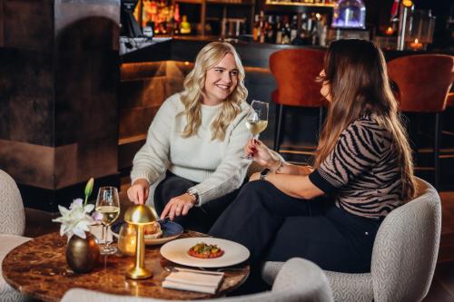 Van der Valk Hotel Oostzaan - Amsterdam - main image