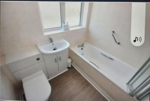 Fürdőszoba, The Rose in Rawmarsh