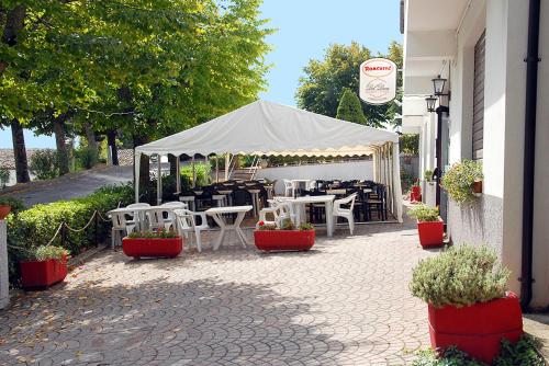 Restorāns, Hotel Del Duca in Montedinove