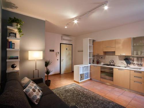 M&M Bologna Apartment - Tap to explore photos