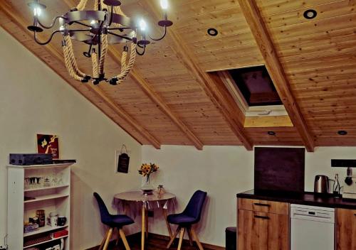 設施, Romantische Game Changer Hof Suite in 湖畔埃京