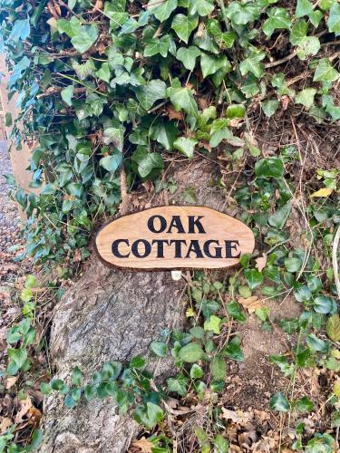 Oak Cottage, Dilham, Norfolk - Close to Wroxham & the Broads