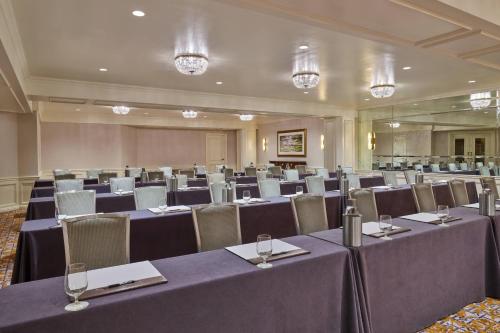 505738581 The Whitley, a Luxury Collection Hotel, Atlanta Buckhead