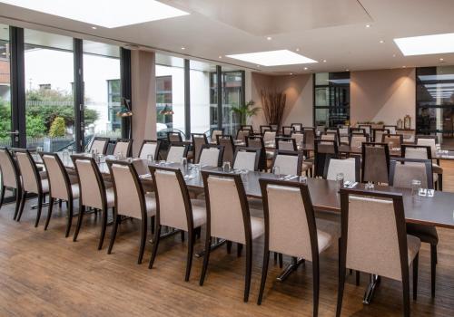 Hotel at Conference Aston - image 3