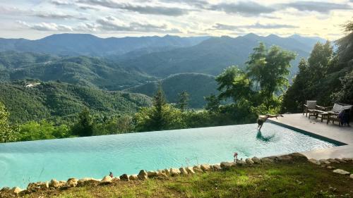 La Châtaigne Perchée, piscine et nature - Apartment - Chirols