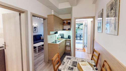 Chaplin Apartment - Free Garage Parking, Liubliana (foto 5)