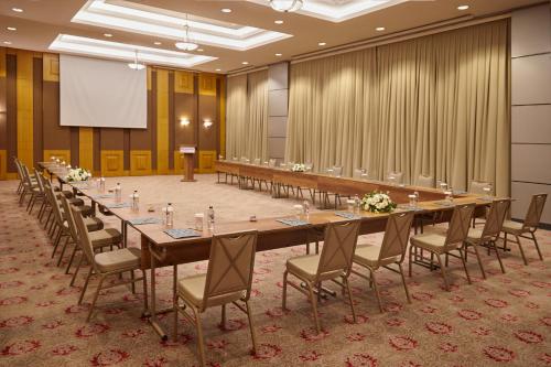 505752818 Wyndham Grand Izmir Ozdilek Thermal & Spa
