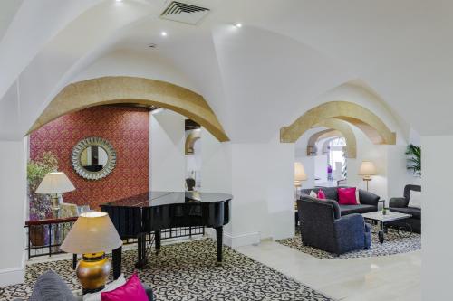 Then Arkin Colony Hotel - image 4