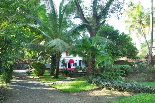 Eden Garden Farm Stay