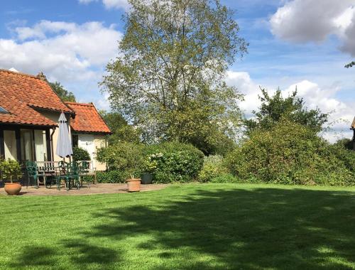 Ivy House Barn