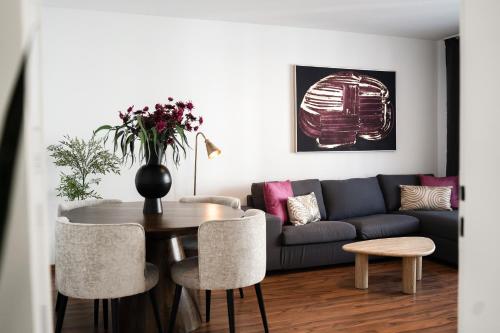 Ferienwohnungen im Stadtzentrum -JUNIK Apartments in Krefeld, Deutschland