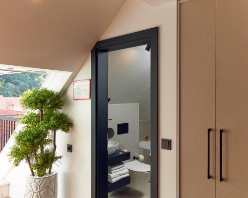 Fürdőszoba, The Hotel Ljubljana in Ljubljana