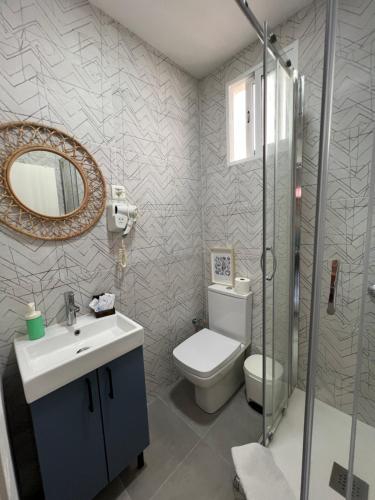 Apartments near Ramblas - Only for stays over 32 days, Barcelona (foto 6)