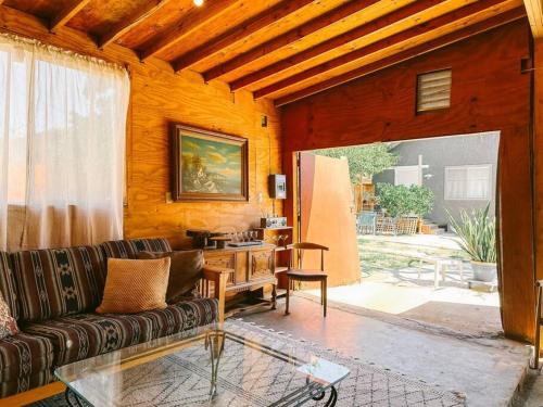 Serene Studio, Yurt Barn near DTLA Silverlake near สวนสาธารณะกริฟฟิธ