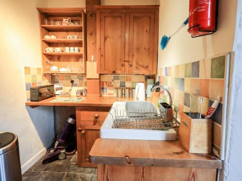 Wood Cottage Kendal - image 7