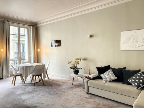 Appartement confidentiel, Hôtel particulier 16ème - Location saisonnière - Paris